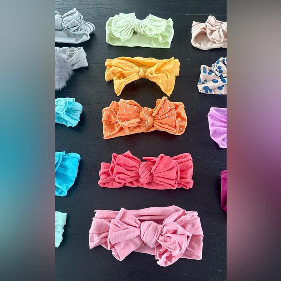 Baby Bling FAB-BOW-LOUS Lot of 33 Headbands, with 3 RuffleButts & 3 Unlabeled - Picture 8 of 9